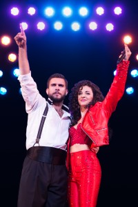 1-2716_Josh Segarra and Ana Villafa+¦e as Emilio and Gloria Estefan in ON YOUR FEET! (c) Matthew Murphy